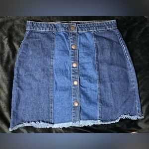 Ultra high-rise skirt, size 9/w29